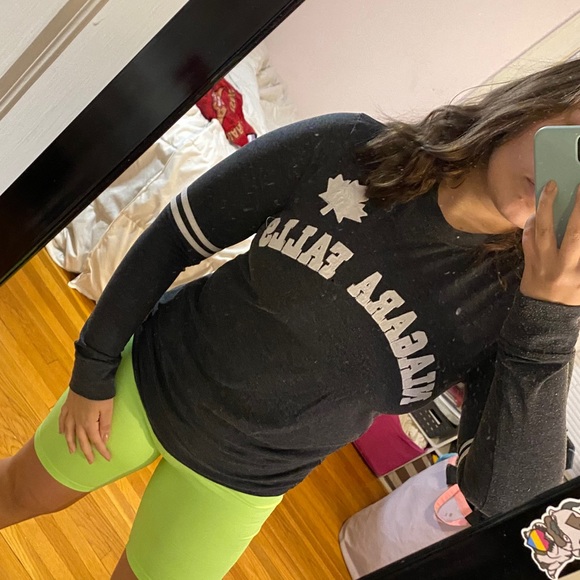 Niagara Falls Shirt - Picture 2 of 5